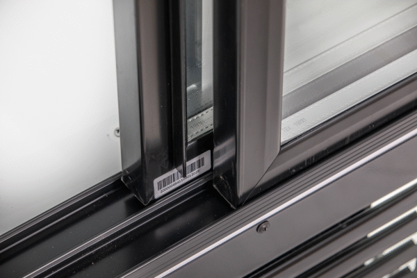 glastürkühlschrank kbs 1250 gdu – 1068 l, schiebetüren, weiß – kbs