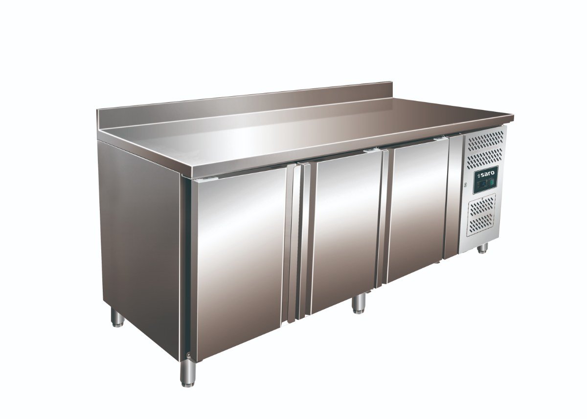SARO Kühltisch mit 3 Türen und Aufkantung, Modell KYLIA 3200 TN